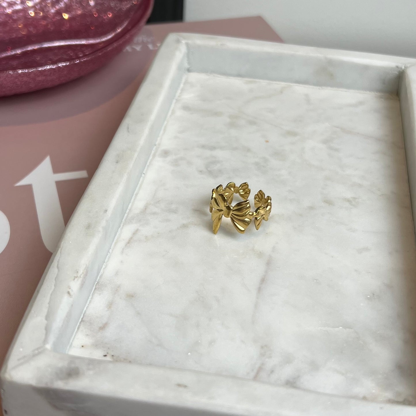 Lilo bow Ring R028