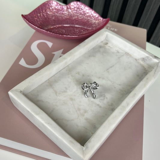 Bow Ring R024