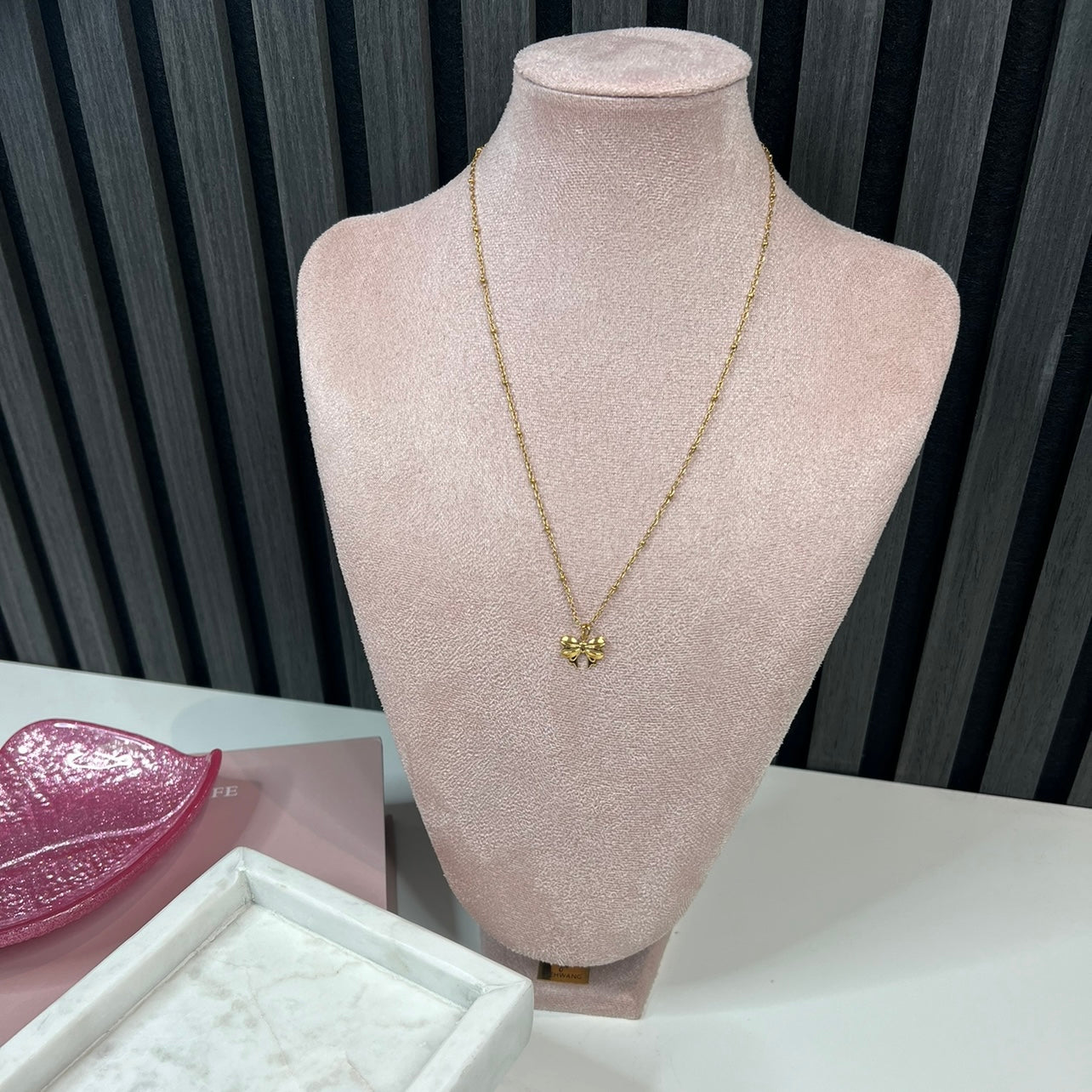 Ivy bow Necklace K013