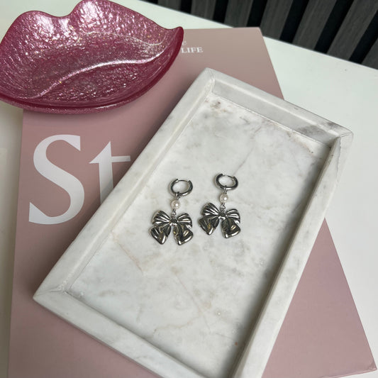 Amy bow Earring O009
