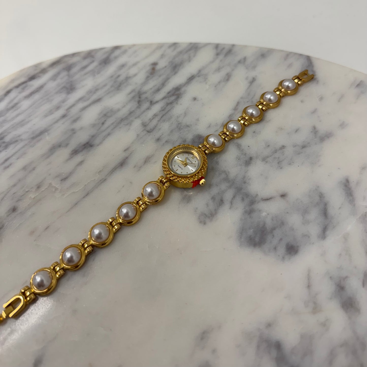 Lumine Pearl White Watch H018