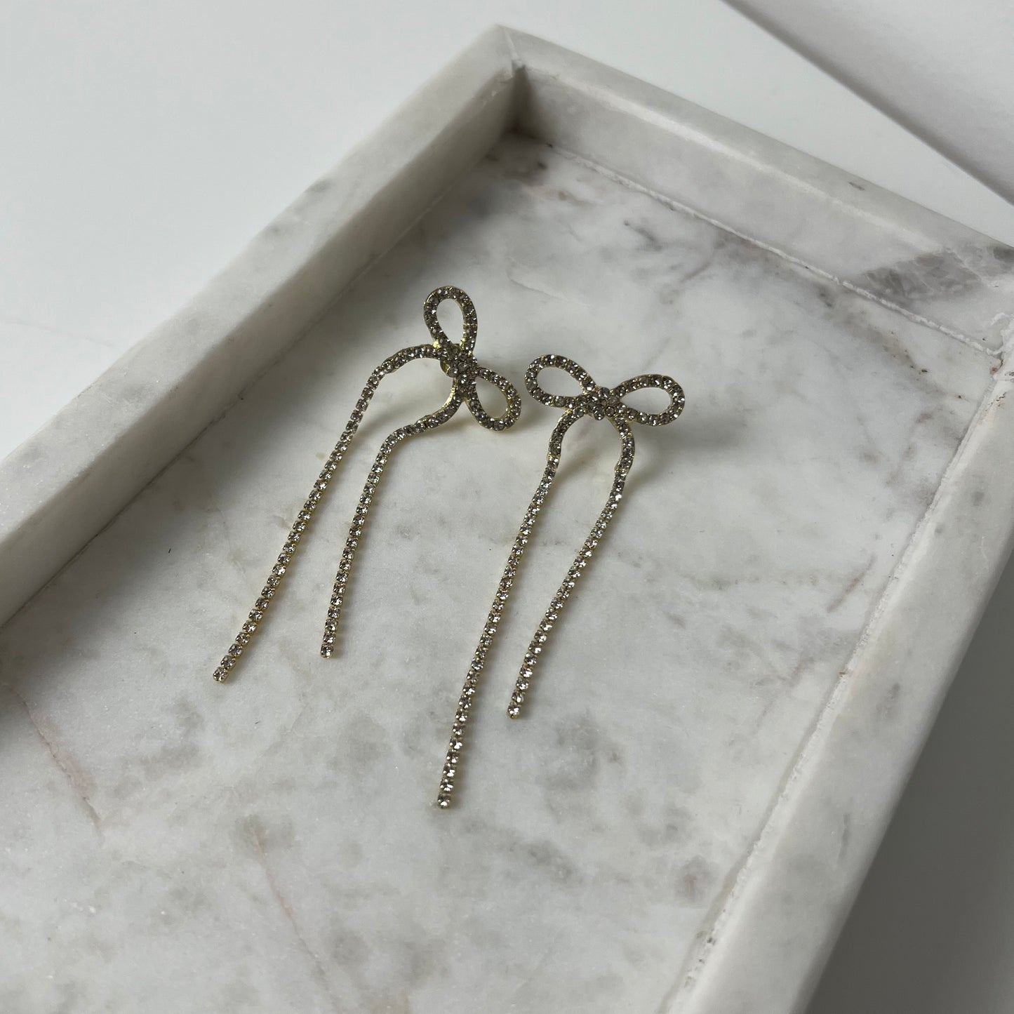 Belle Lumière Bow glitter Oorbellen O038