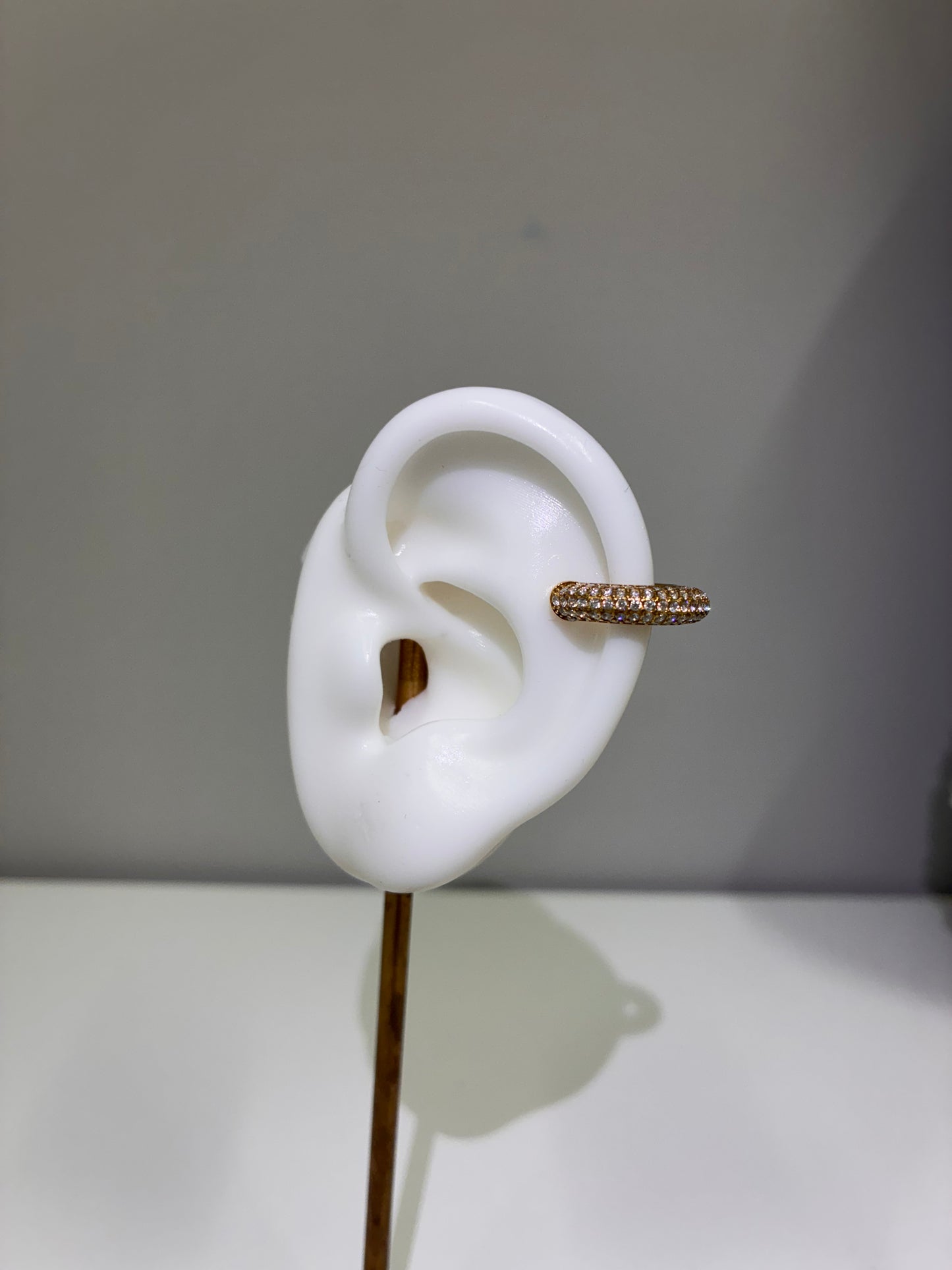 Aurora shine earcuff O045