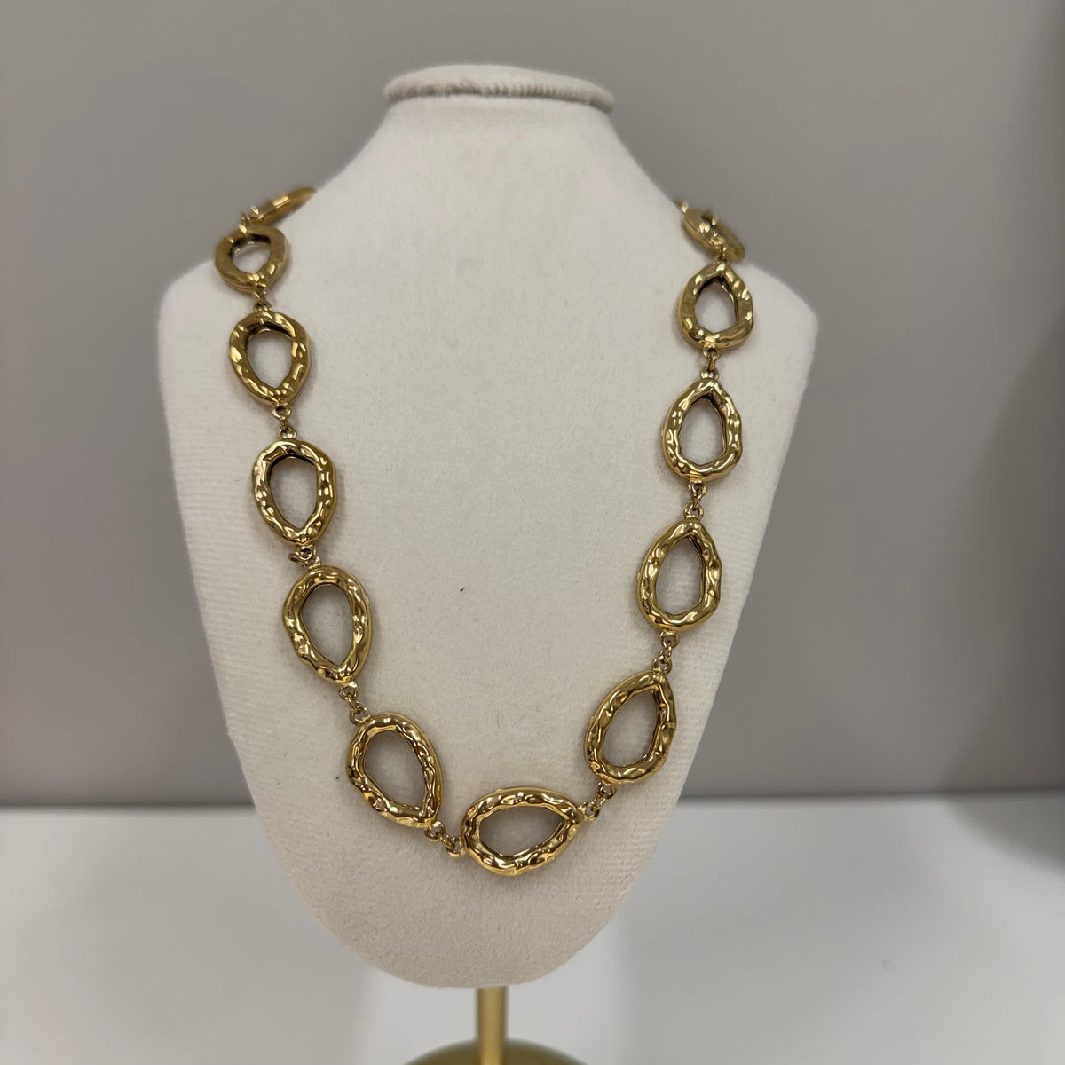 Golden Muse Ketting K027