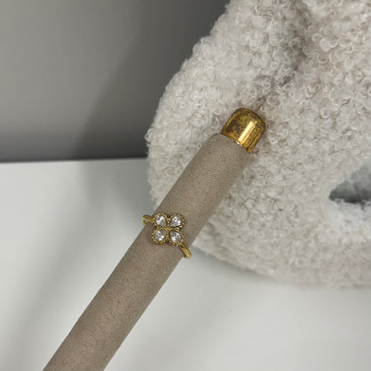 Diamond clover Ring S012