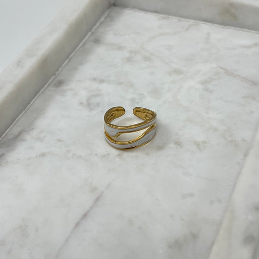 Aveline white wavy Ring S003
