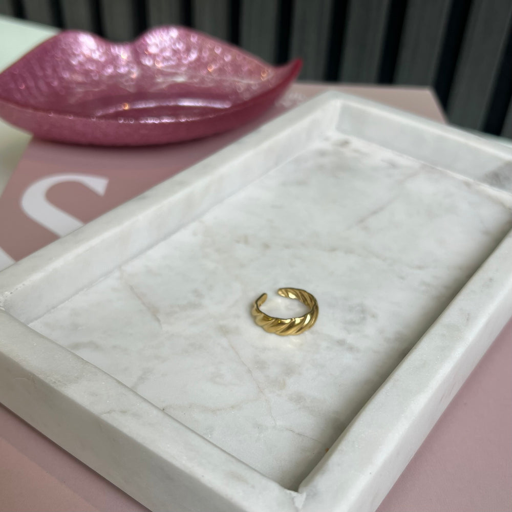 Classic Ring R002