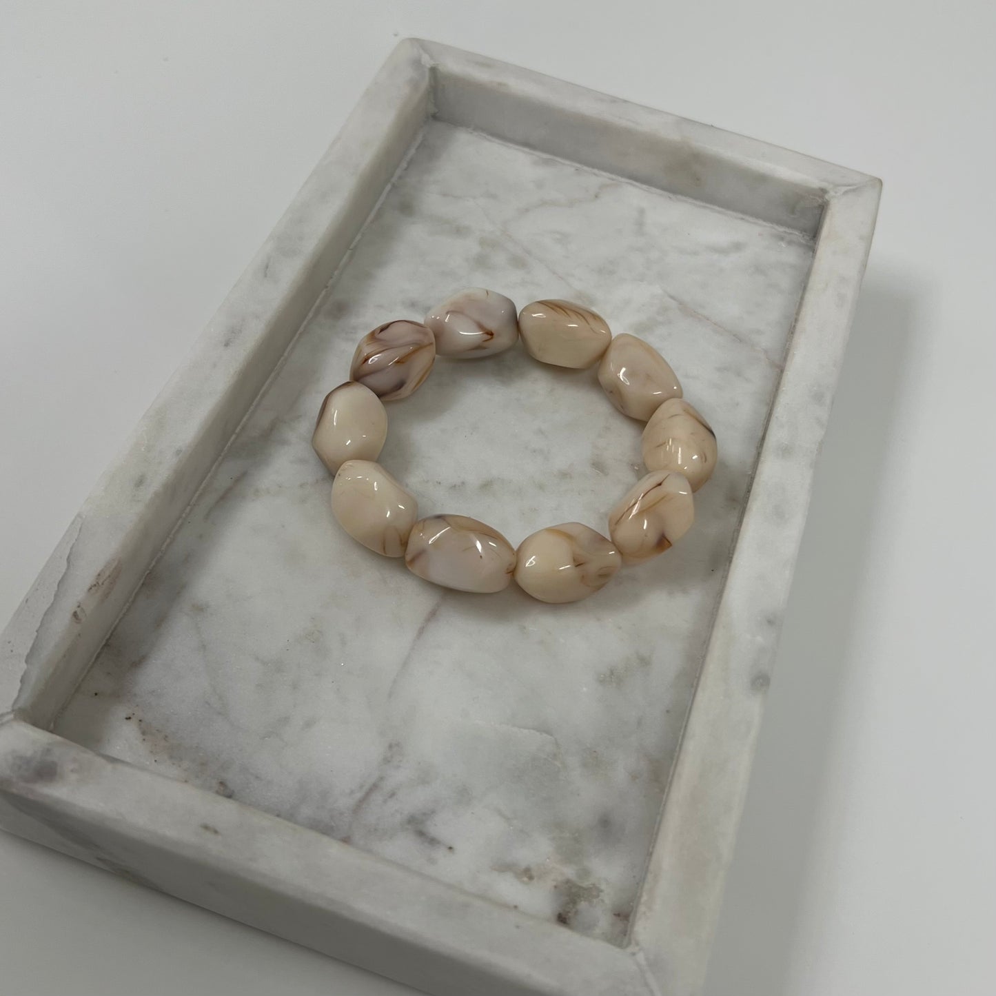 Amara bead Bangle beige H022
