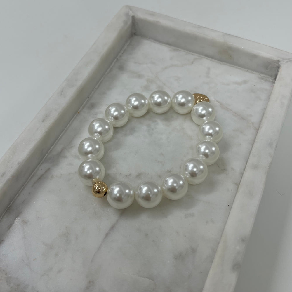 White Stretch Pearl Armband H024