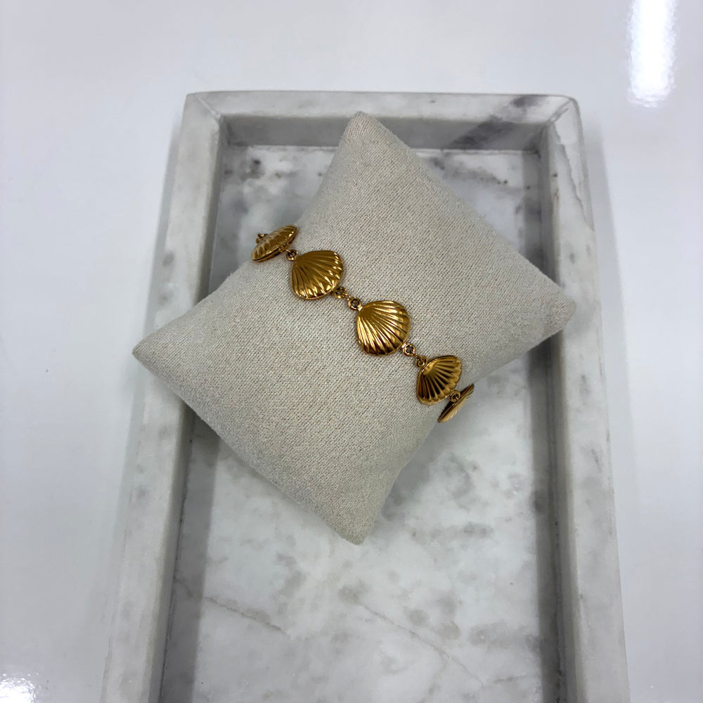 Shell Armband A044