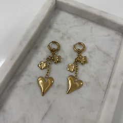 Heart charm Oorbellen o014