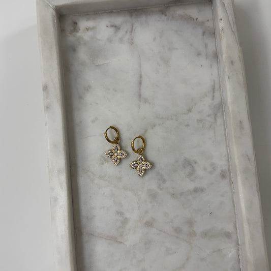 Diamond clover Oorbellen O008