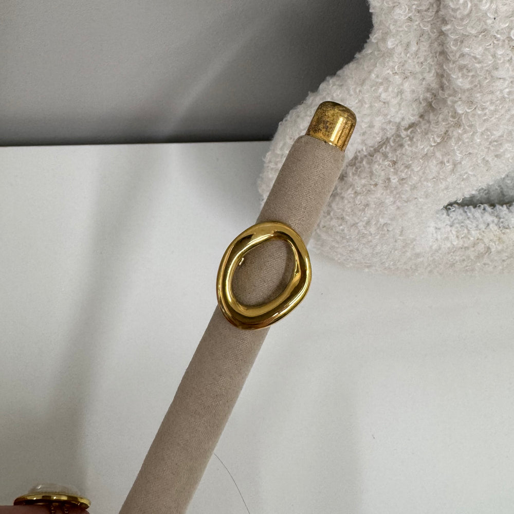 Big Oval Ring S017