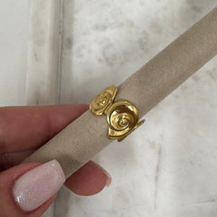 Ocean Whisper Shell Ring S070