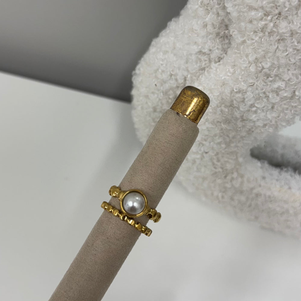Ivory dot Ring S005