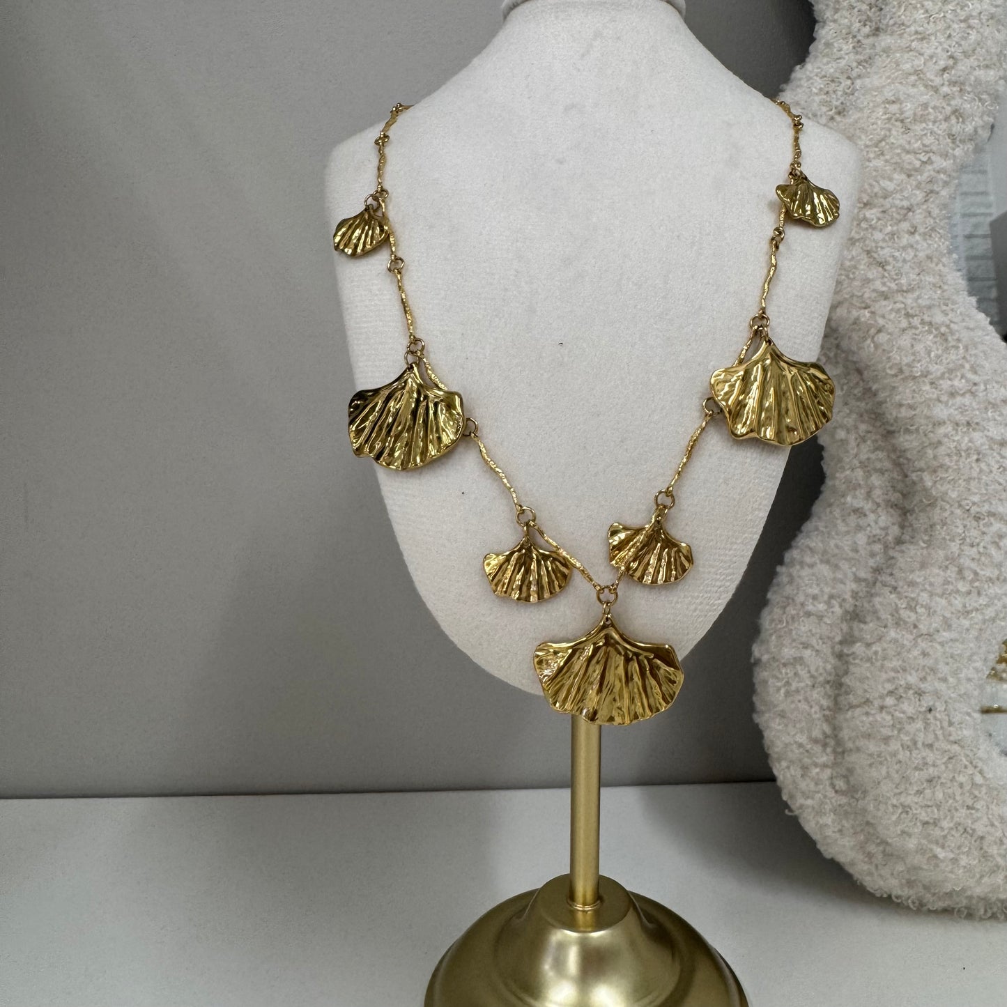 Endless Summer Ginkgo Blad Ketting S014