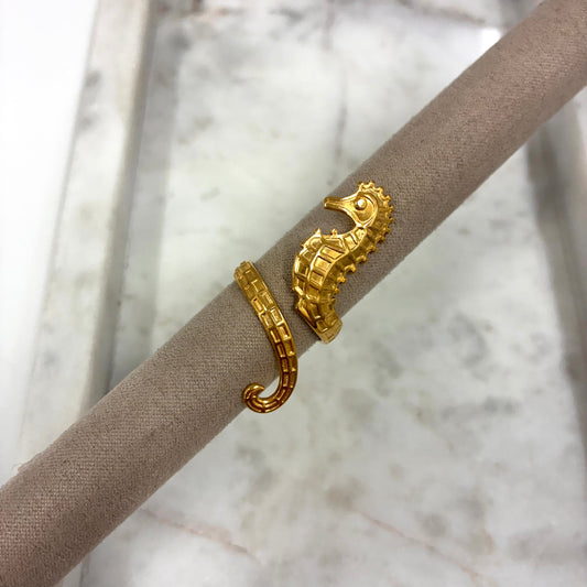 Sea horse Ring s037