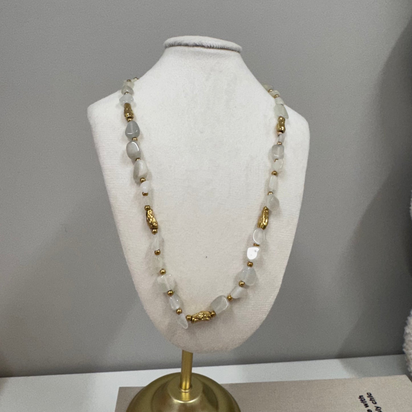 Moonstone Sage Glow Ketting S058