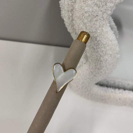 Big white heart Ring R006