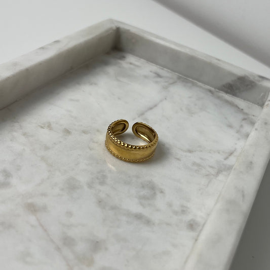 Golden bead Ring R009