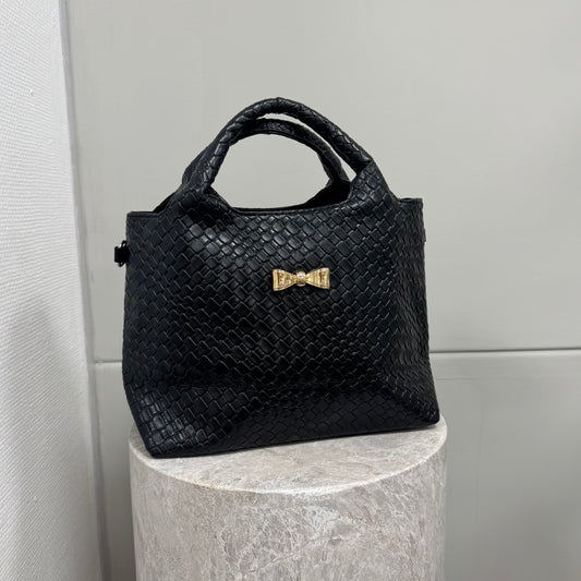 Private label sample black