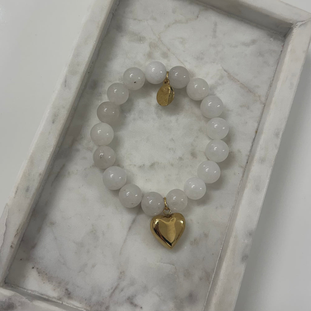 Lily white Armband H028
