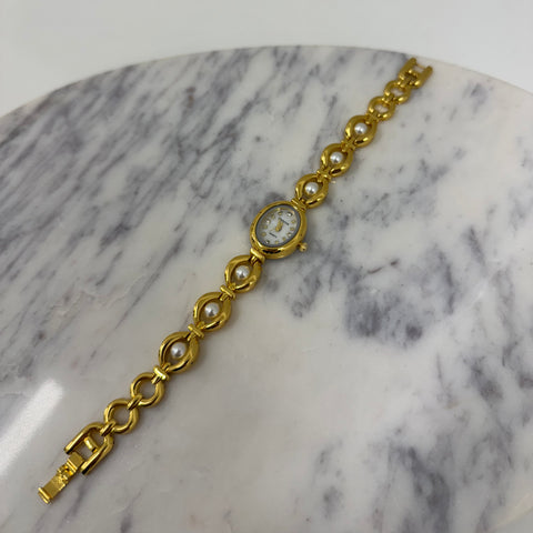 Aurora Pearl White Watch H017