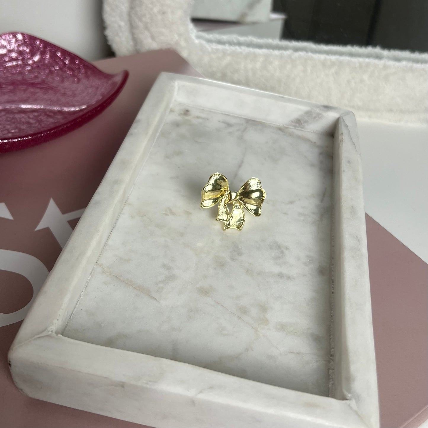 Cute bow ring R035