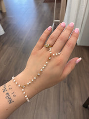 Soft Pearl Hand Chain S051