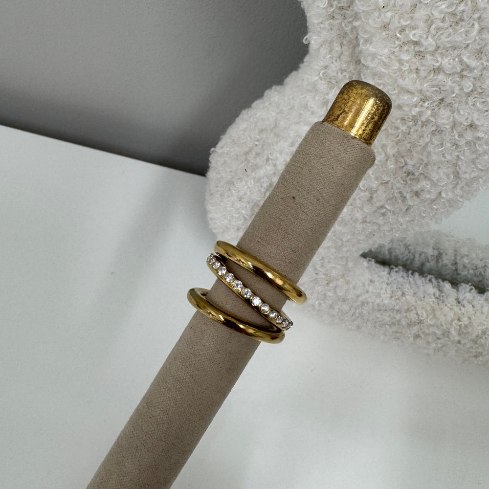 Triple diamond Ring S008
